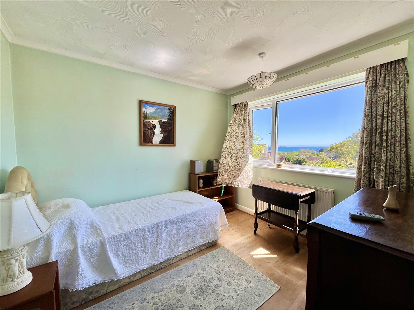 Meadow Way, Fairlight, Hastings